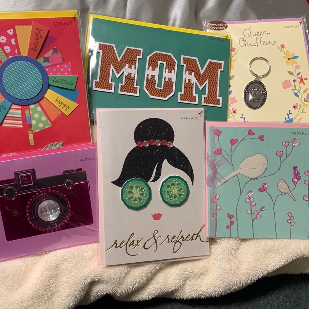 Lot/Bundle of 6 Papyrus Beautiful Mother’s Day Cards: football, spa, camera, 💐